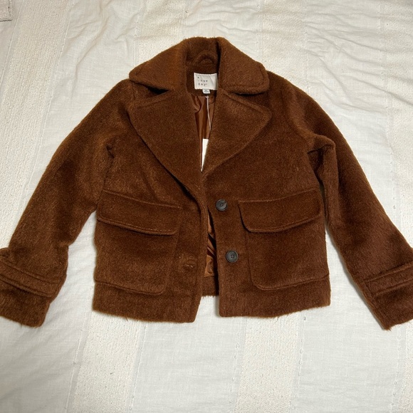 Women's Faux Utility Jacket - Picture 8 of 12